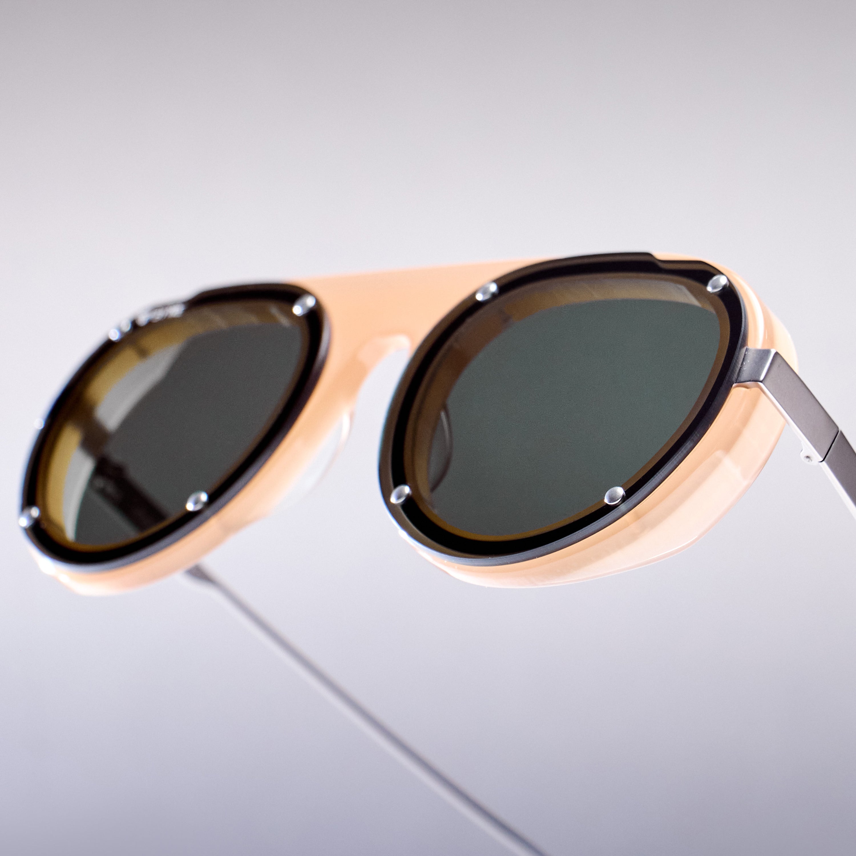 CASIUS BEIGE GREEN