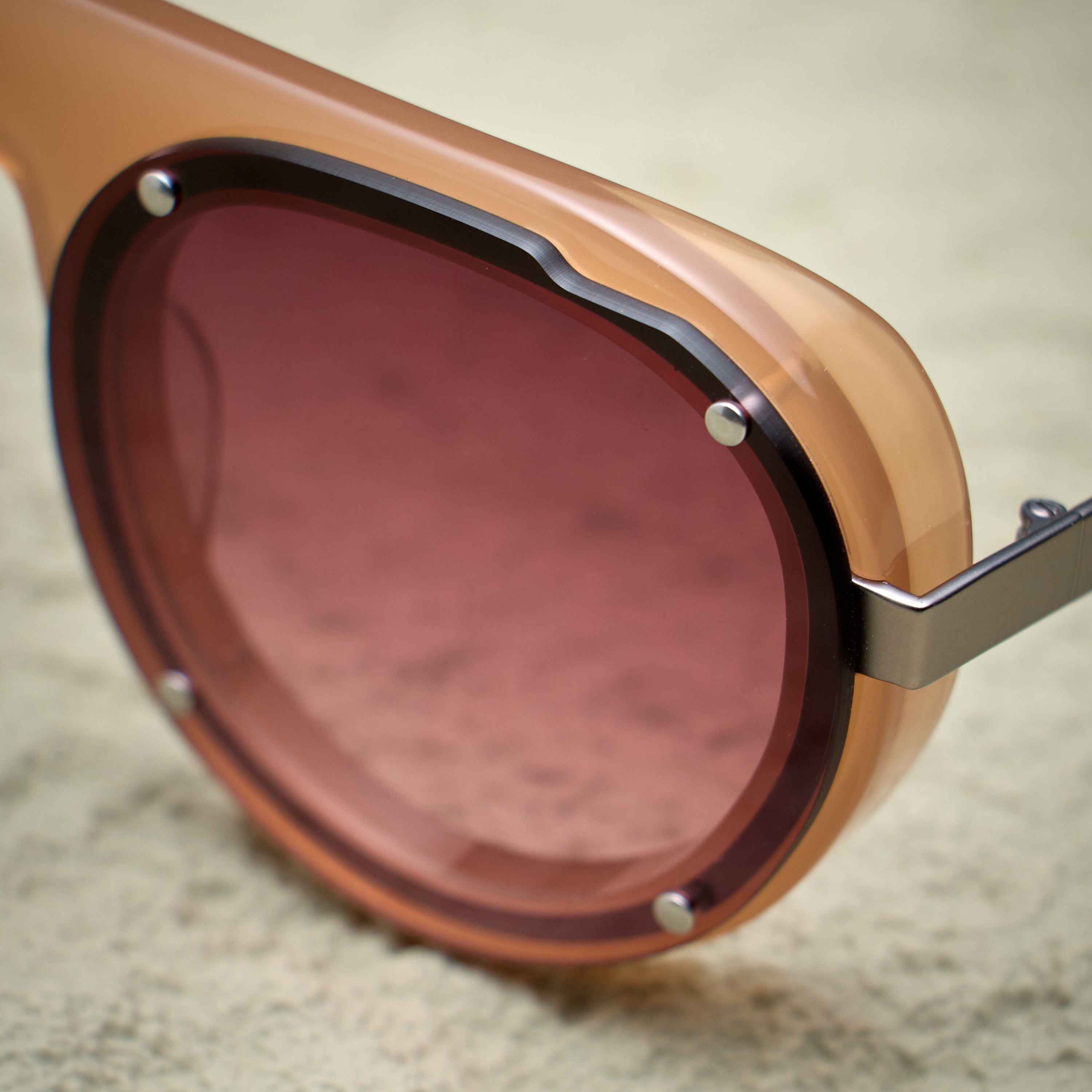 CASIUS BEIGE REDWINE