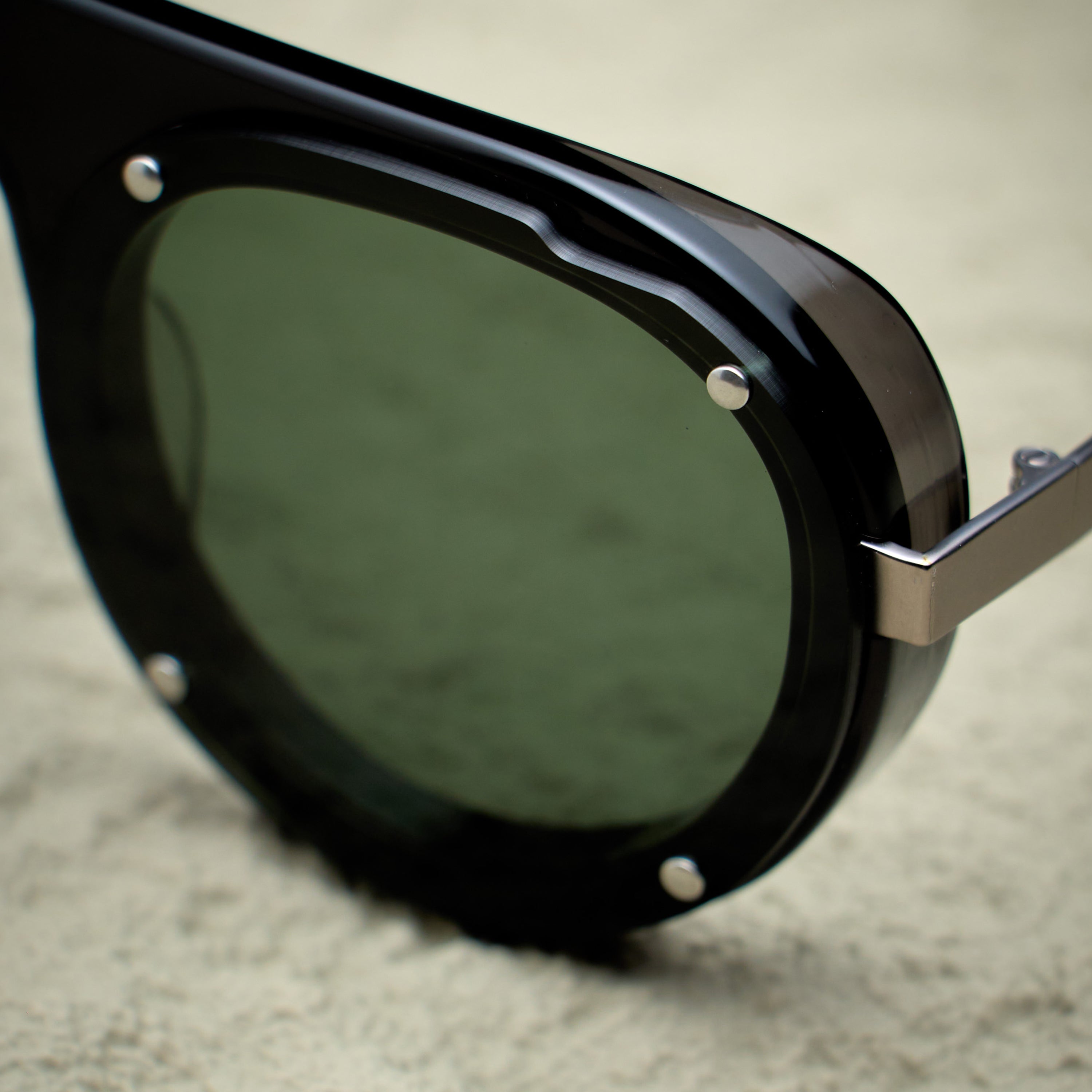 CASIUS BLACK GREEN