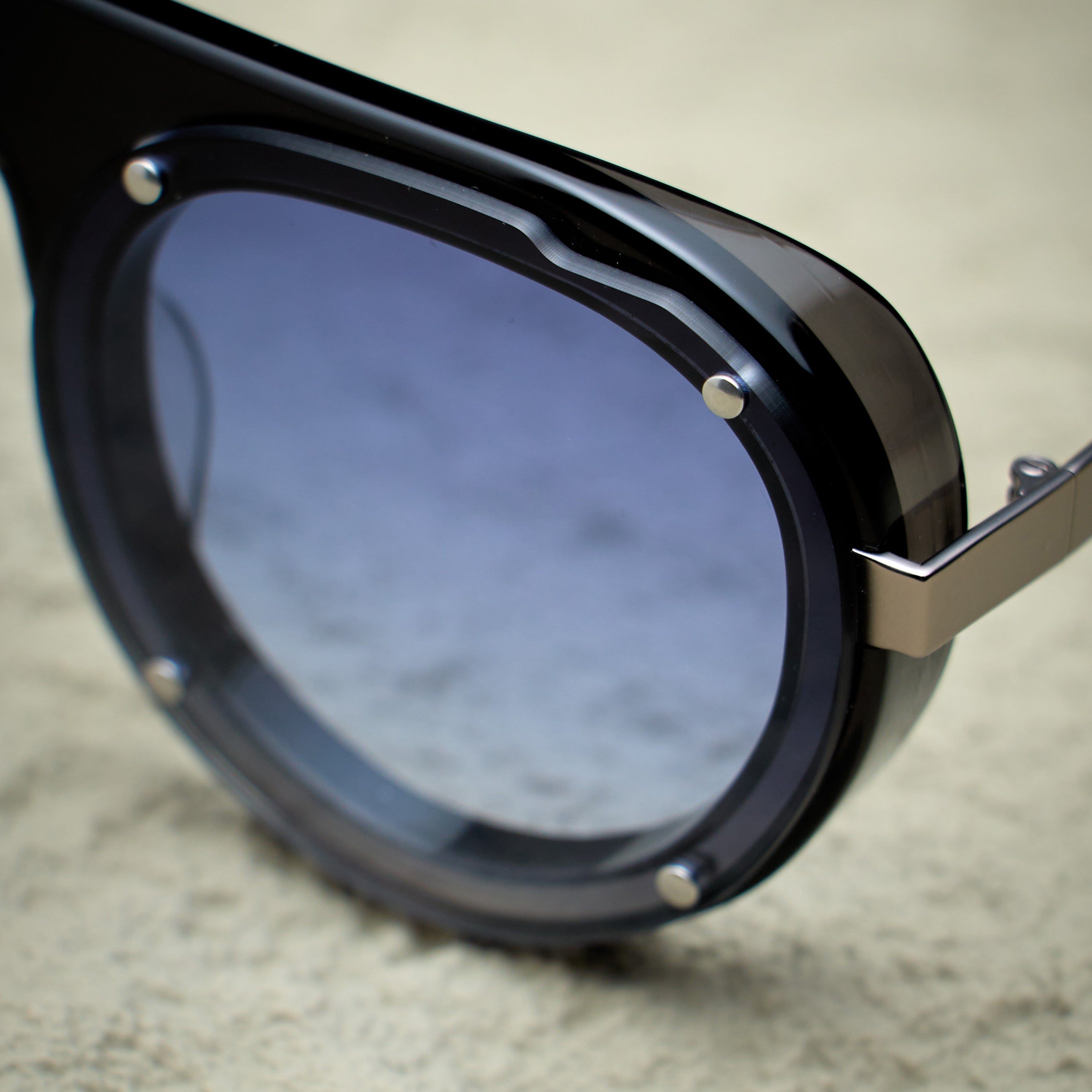 CASIUS BLACK BLUE