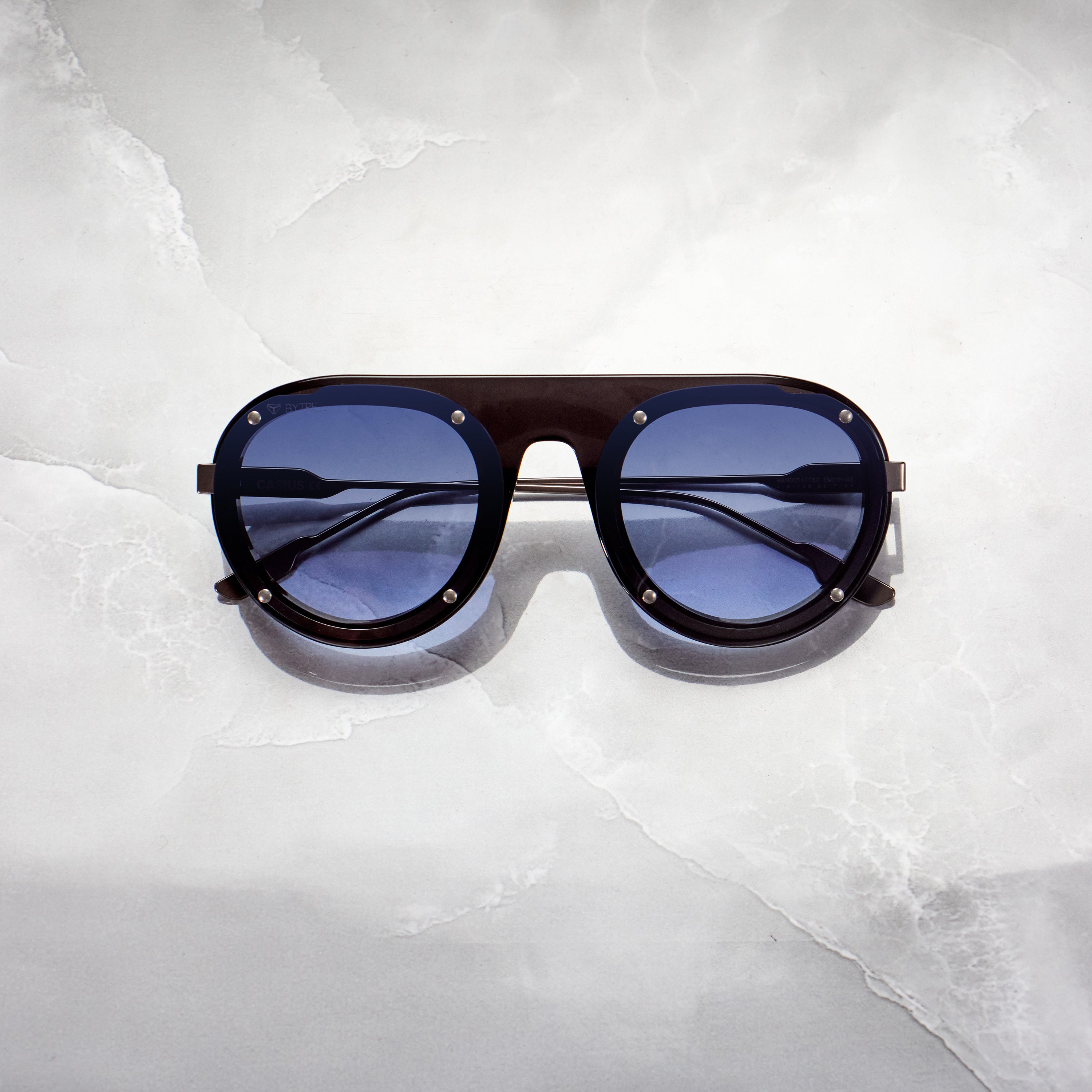 CASIUS BLACK BLUE