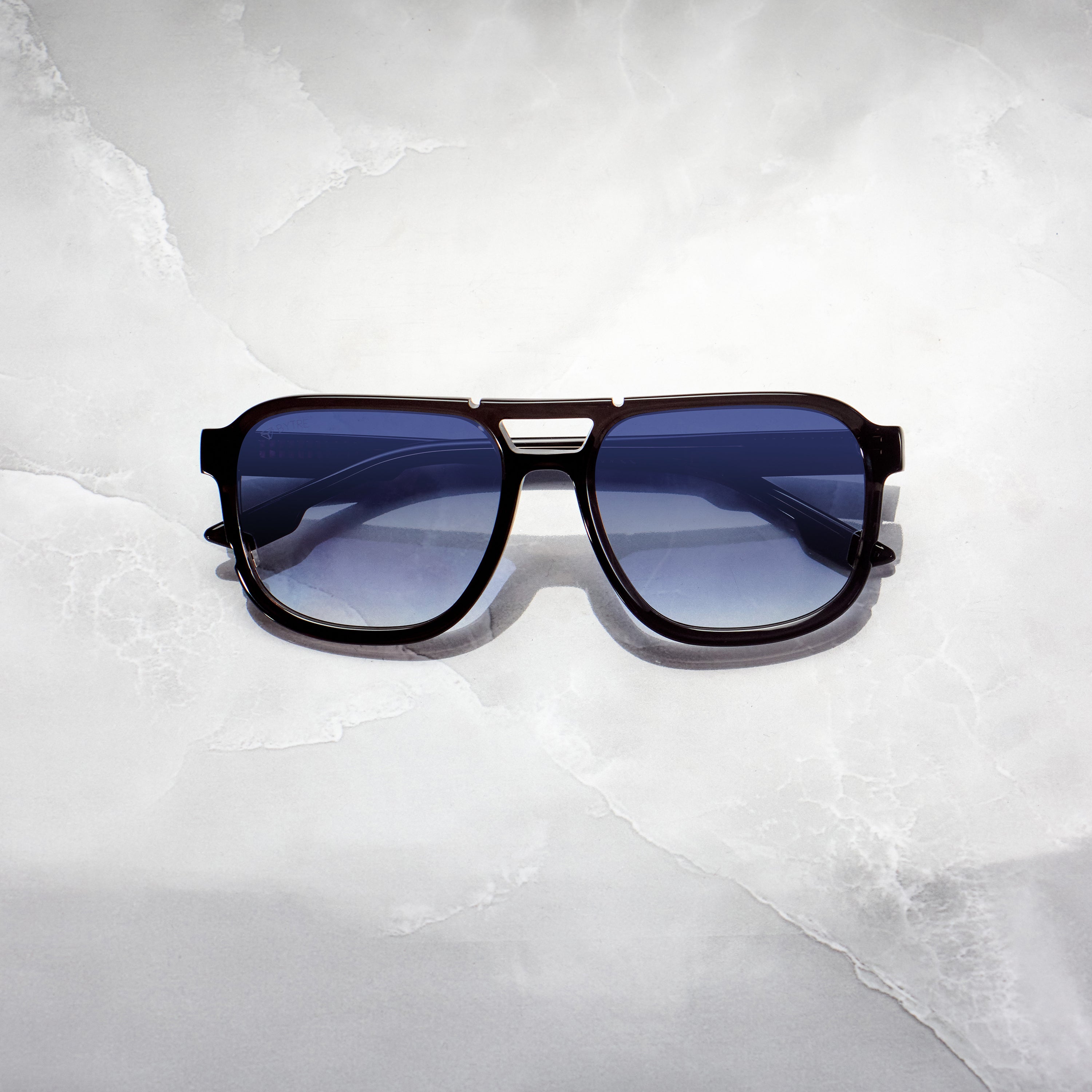 HUGO BLACK BLUE