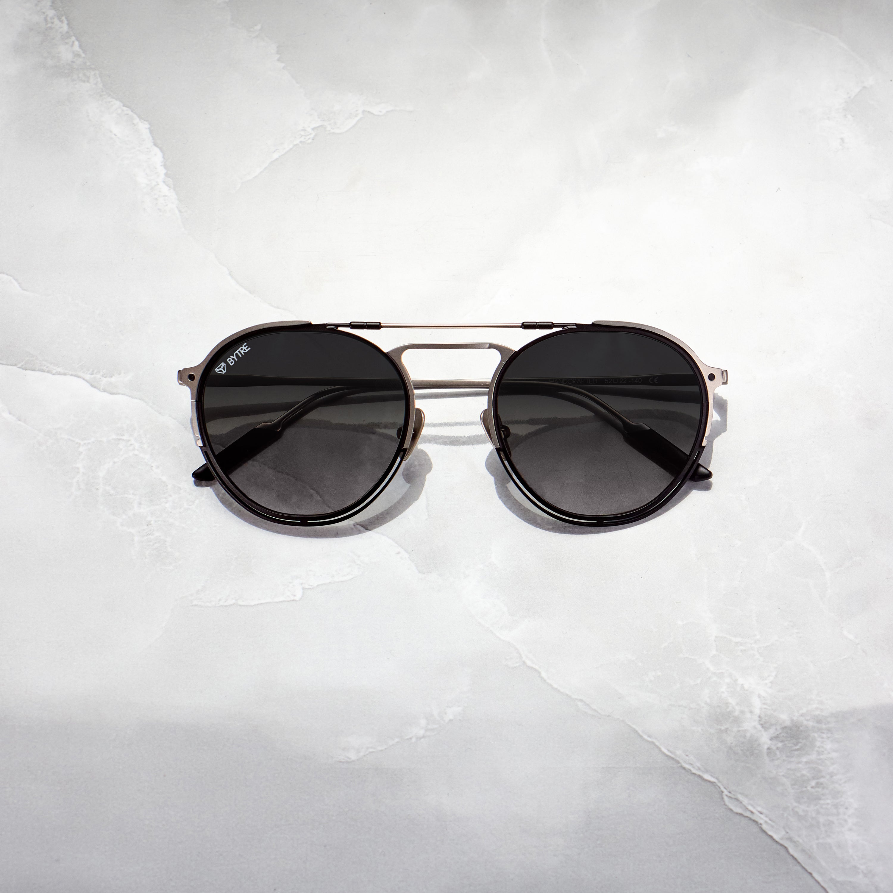 ALANCE SILVER BLACK