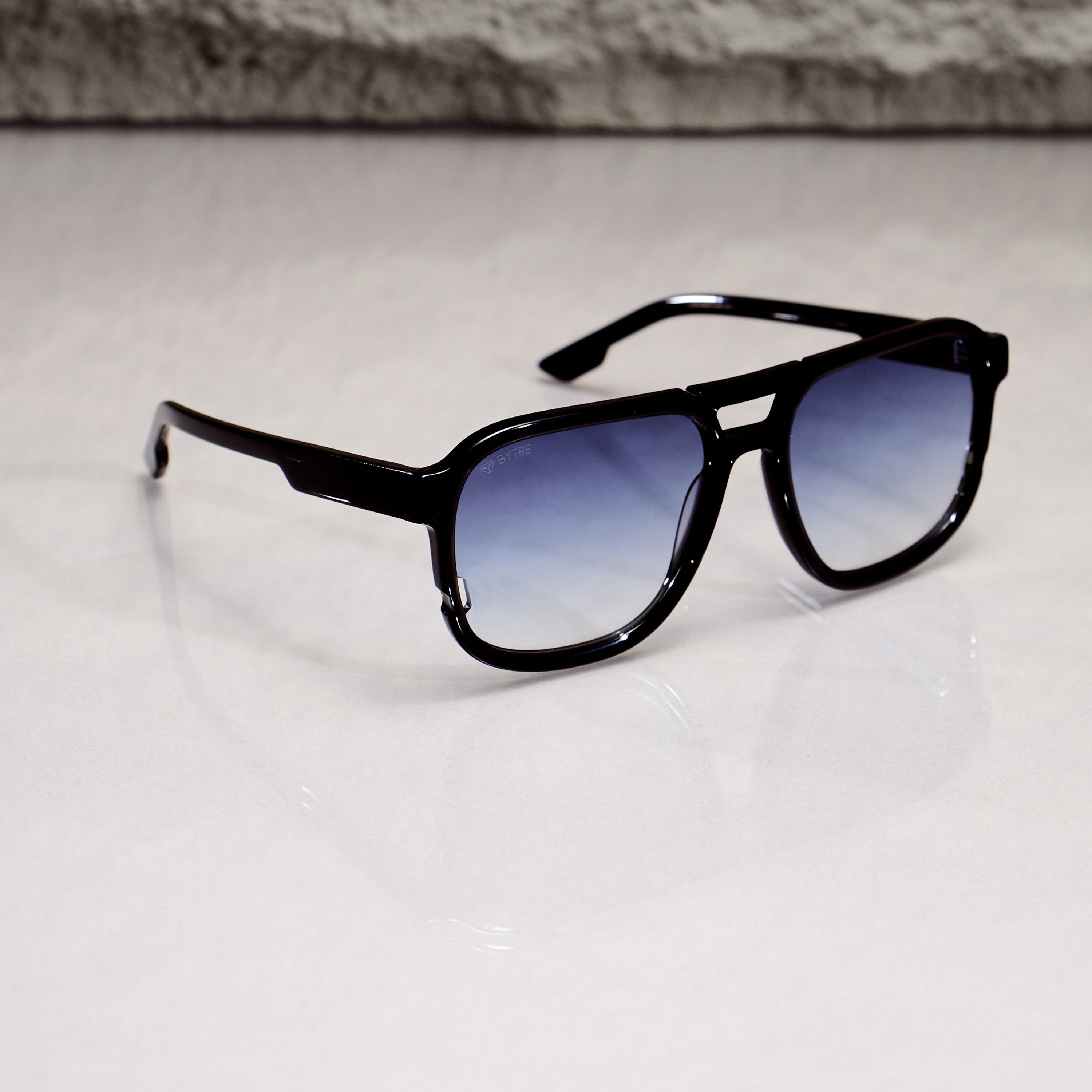 HUGO BLACK BLUE