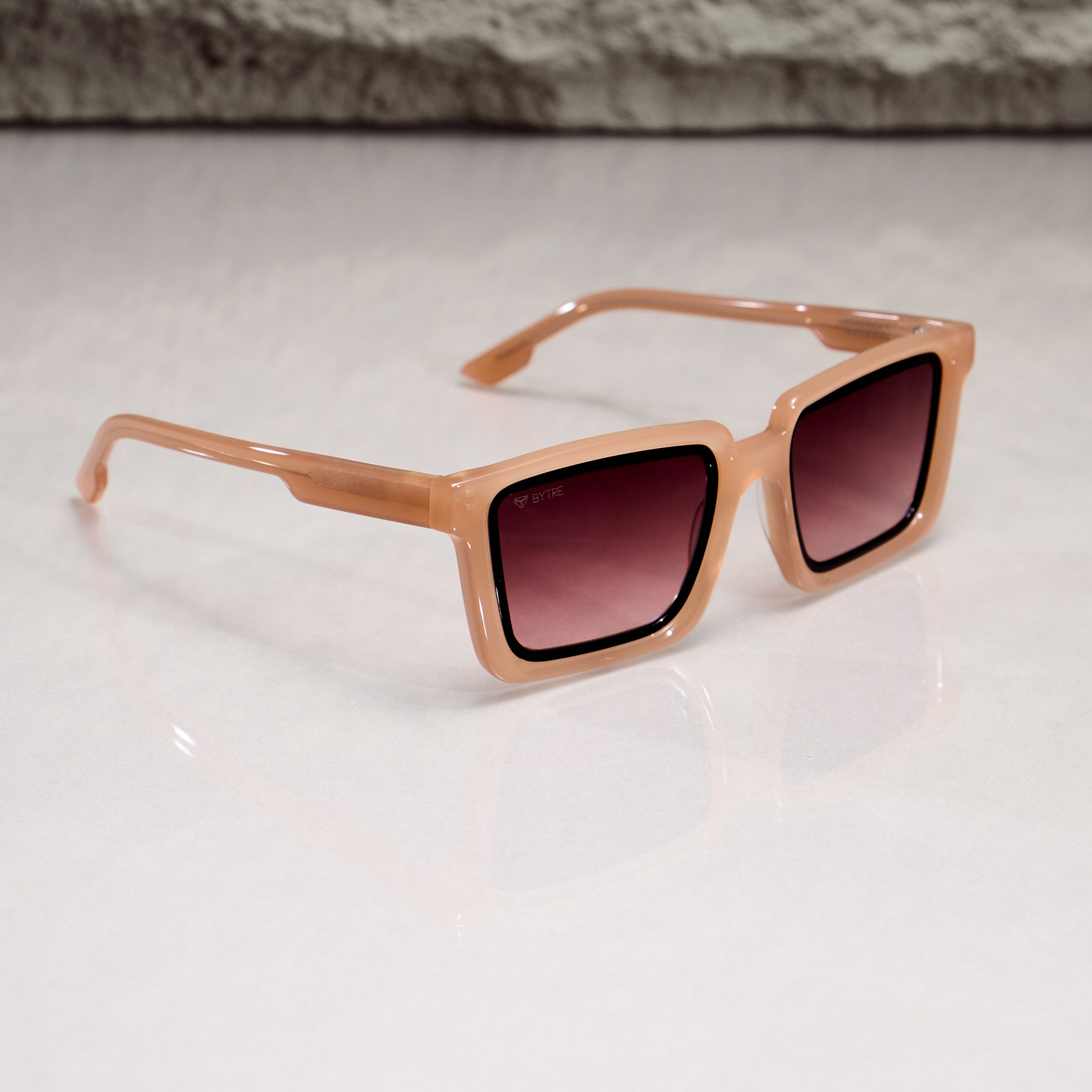 NINO BEIGE REDWINE