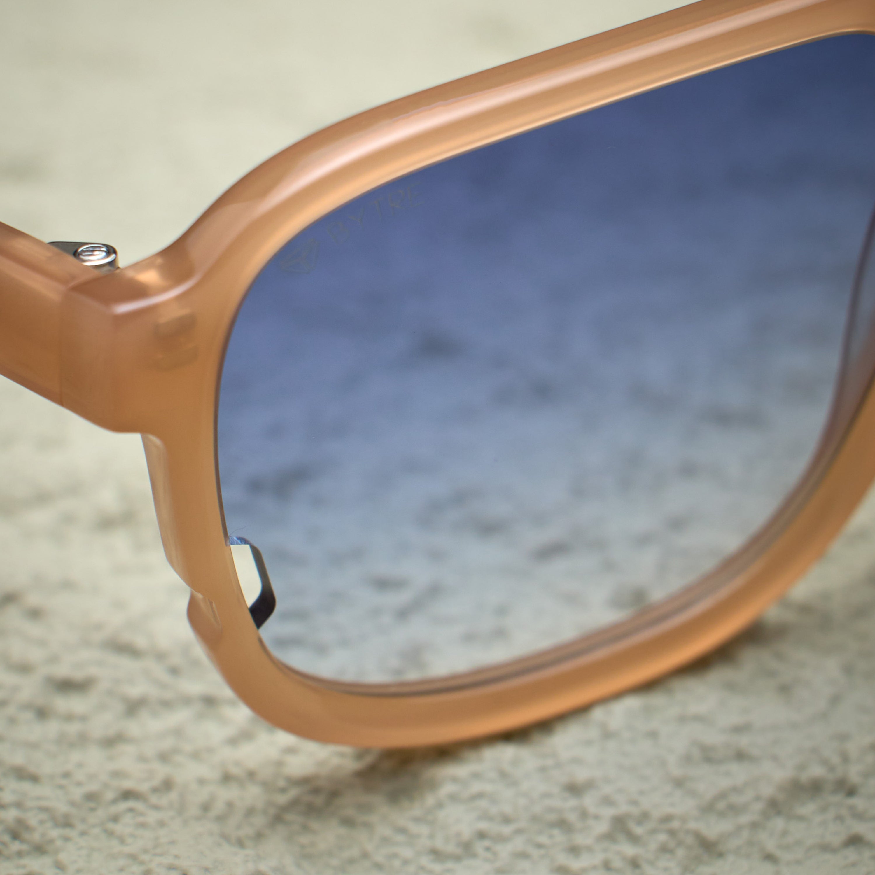HUGO BEIGE BLUE