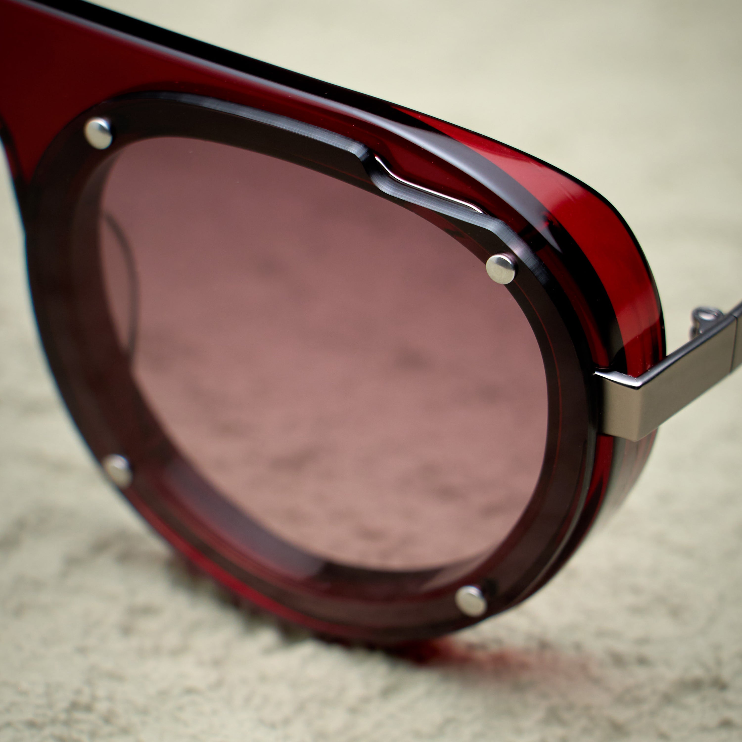 CASIUS REDWINE BROWN